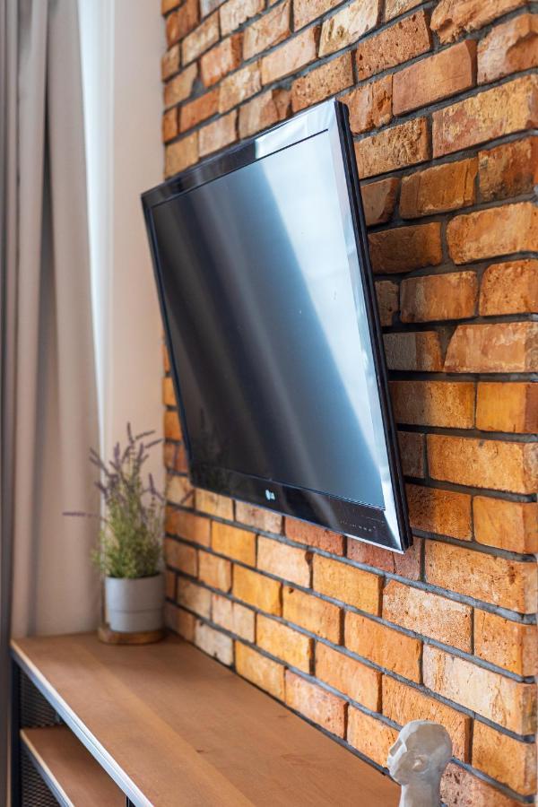غدانسك Flatbook - City Center Apartments Zabi Kruk المظهر الخارجي الصورة